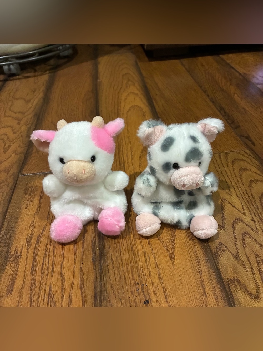 Palm Pals strawberry cow and pig